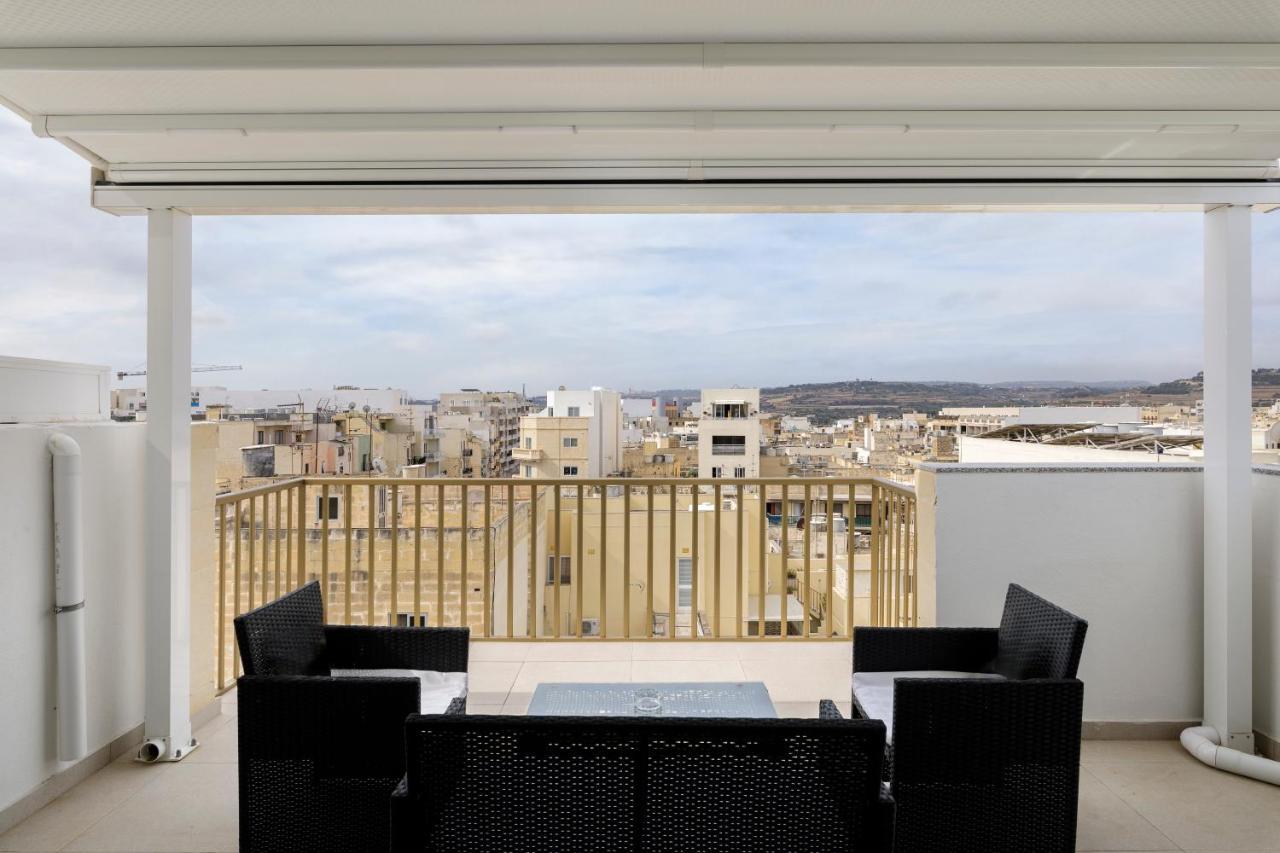 Hilltop Apartments - Stylish Comfort Living Close To The Sea, Bugibba St. Paul's Bay Exterior photo
