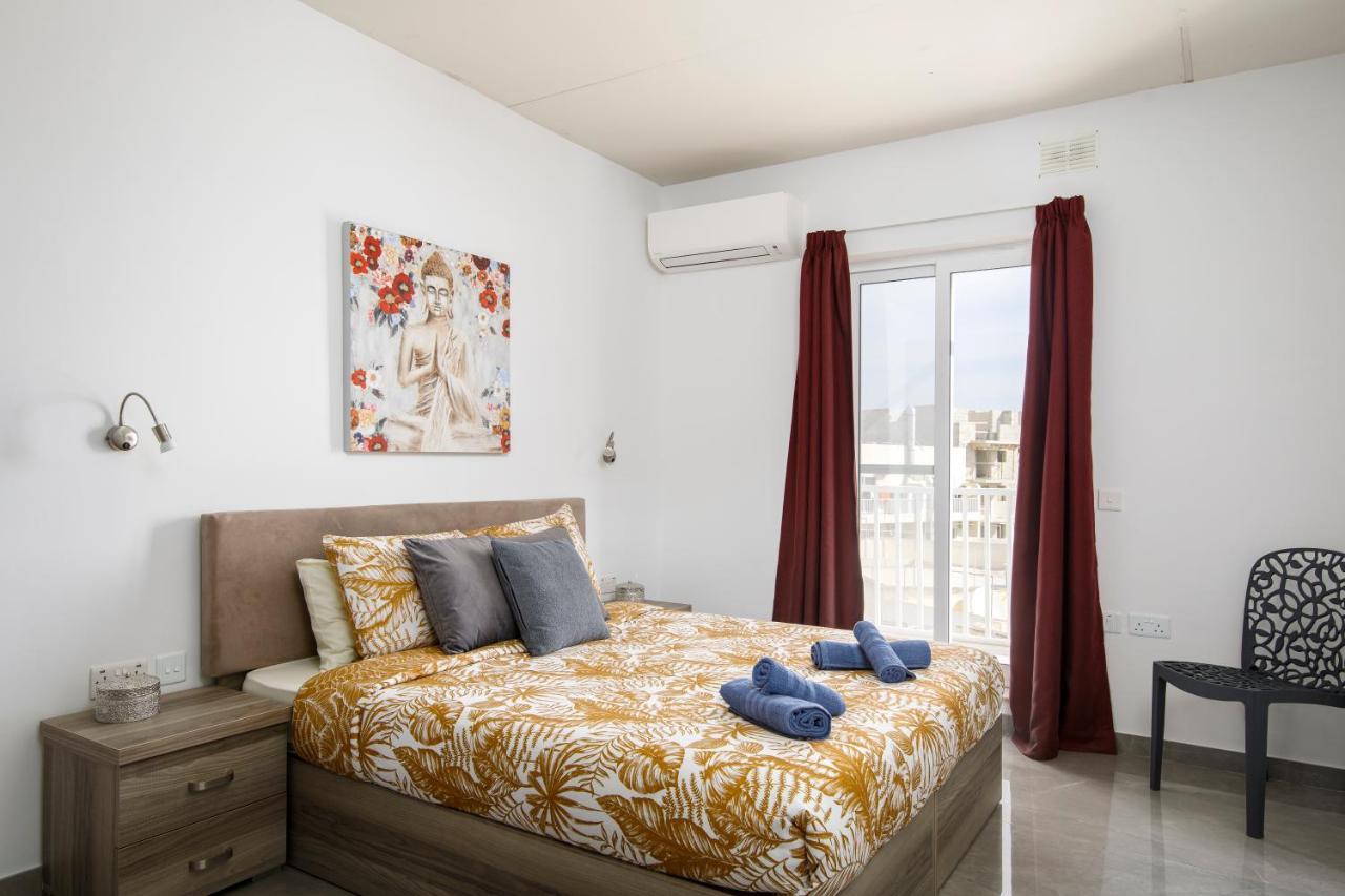 Hilltop Apartments - Stylish Comfort Living Close To The Sea, Bugibba St. Paul's Bay Exterior photo