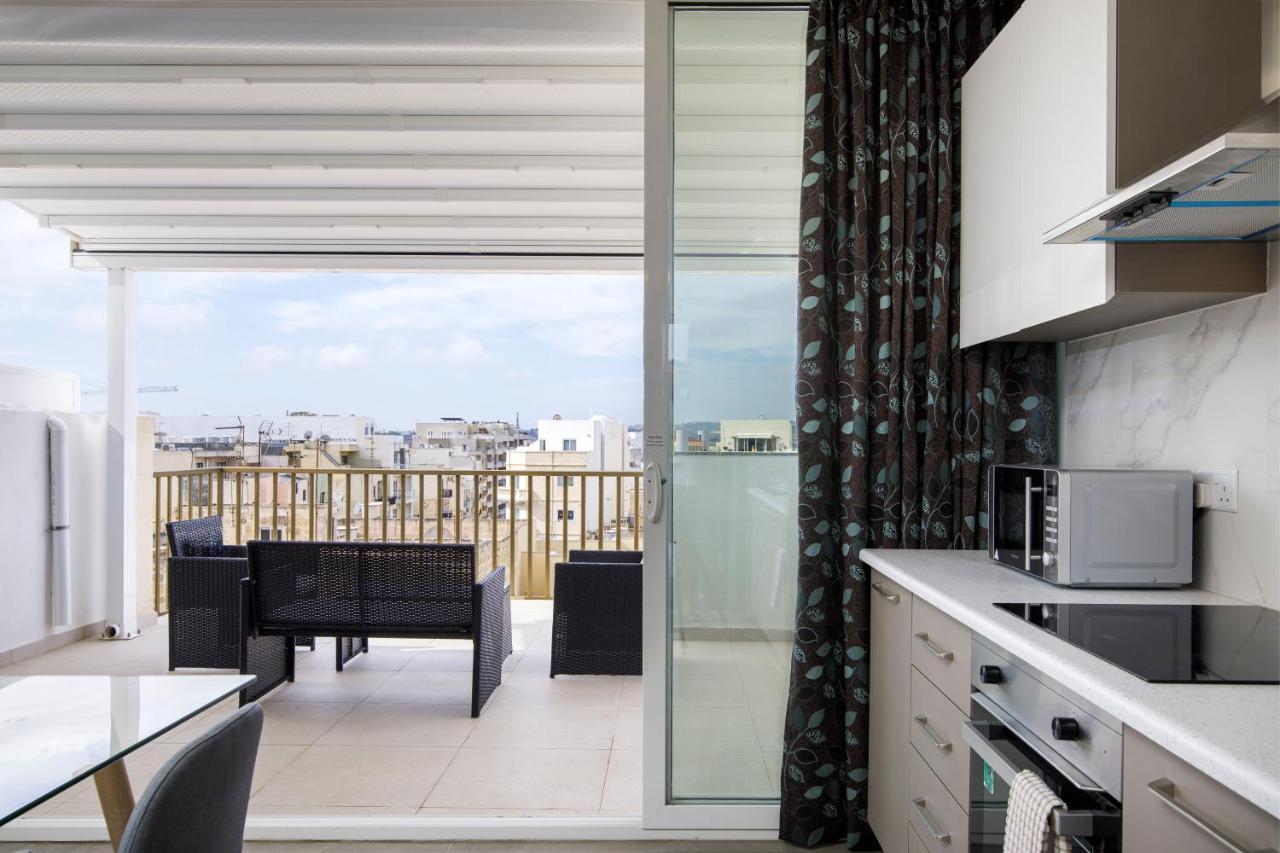 Hilltop Apartments - Stylish Comfort Living Close To The Sea, Bugibba St. Paul's Bay Exterior photo